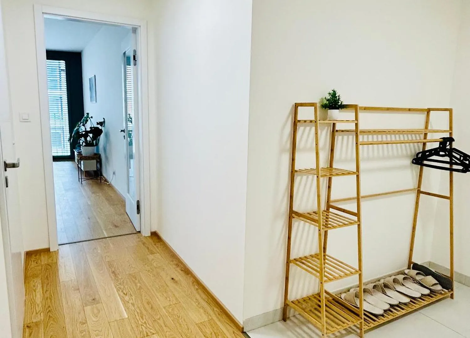 New Building New Apartment At Andel Metro Station Prag Çek Cumhuriyeti