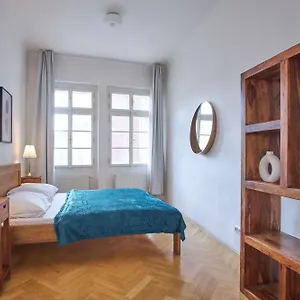 Appartement Charles Bridge, Praag